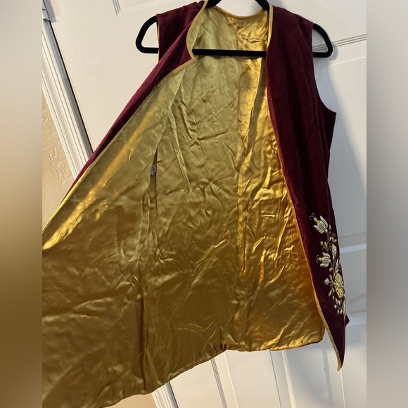 VTG 1930s Polish Embroidered Velvet Lined Vest 
Renaissance Boho Fairy Indie - Picture 3 of 15